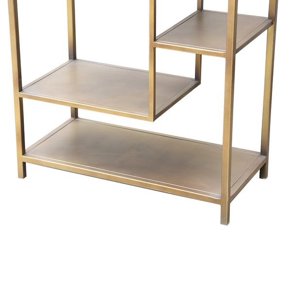 Stijltip: Houd open vakken luchtig met minimale styling